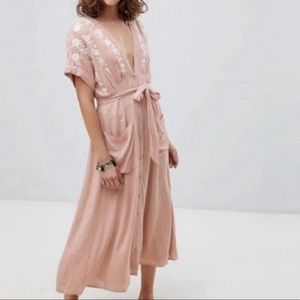 Free People “Love to Love You” Midi dress, Size Medium M, Blush Pink Ivory